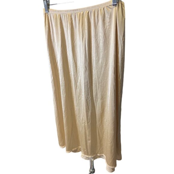 Vanity Fair Beige Nude Elastic Waist Half Slip Sz L - Picture 3 of 8